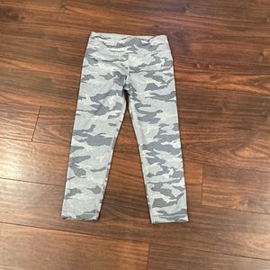 Girls Athleta brand size 14 camouflage workout capri pants gently used.